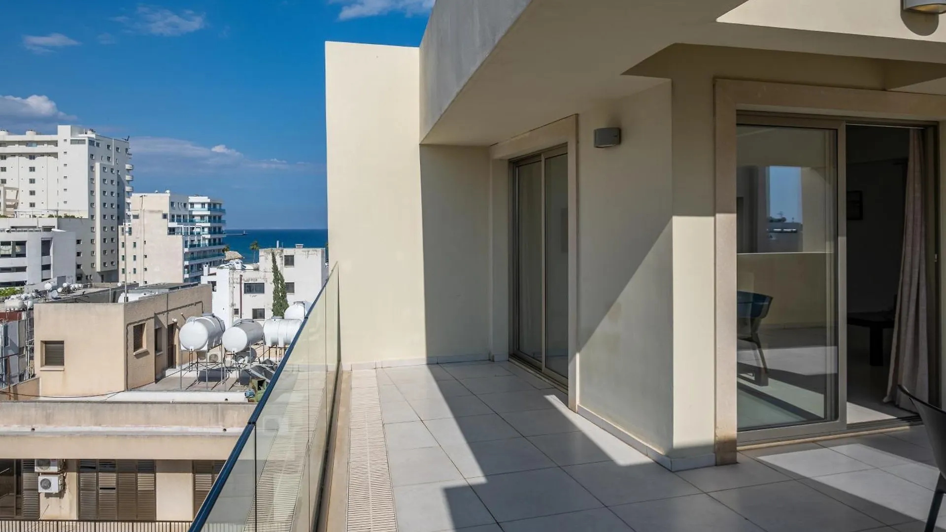 Downtown 2 Bedroom Penthouse Lárnaca Apartamento
